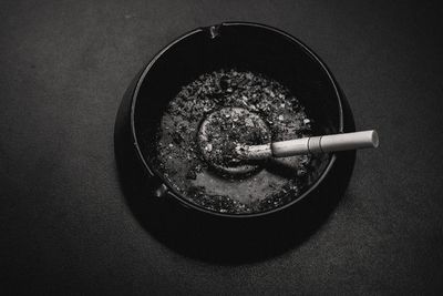 Balita Ini Alami Infeksi Kornea Mata Gara-gara Kena Abu Rokok, Mata Gak Bisa Dibuka