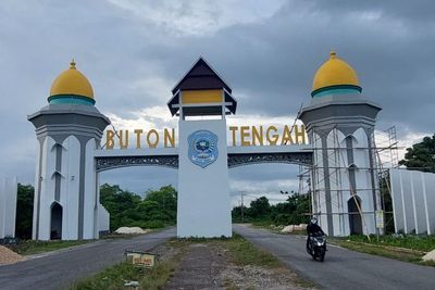 Dijuluki Negeri 1.000 Gua, Buton Tengah Juga Punya Pantai Eksotik yang Wajib Kamu Kunjungi