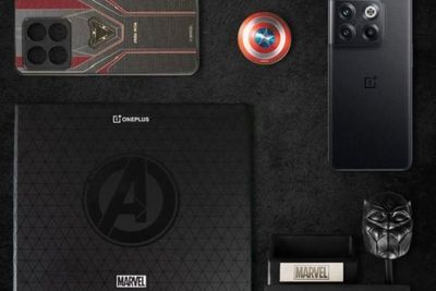 Geledah Box Pembelian OnePlus 10T Marvel Edition, Isinya Bikin Ngiler!