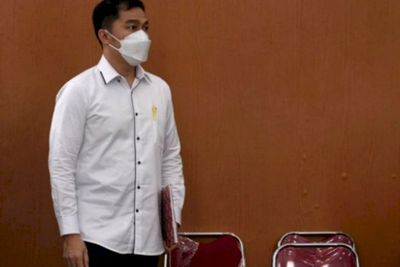 Kuasa Hukum Bongkar Penggunaan Laptop yang Dipatahkan Arif Rachman di Kasus Ferdy Sambo