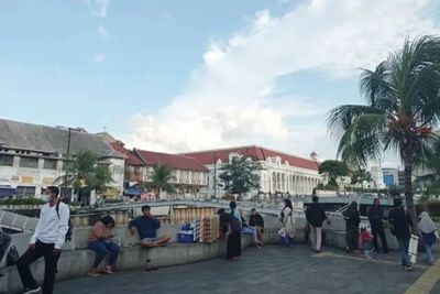 Supaya Tertib, Pemkot Jakbar Akan Menata PKL di Kawasan Wisata Kota Tua