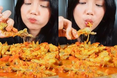 Aksi Fuji Mukbang Ceker Ayam Bikin Warganet Gatel Pingin Ngajari Cara Makannya