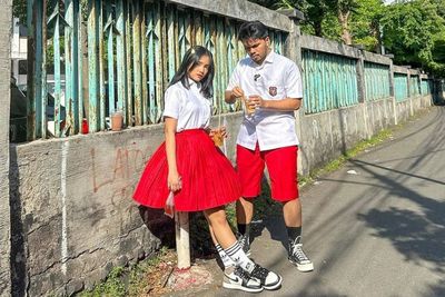Potret Gemas Fuji dan Thariq Pakai Seragam Anak SD, Netizen: Spill Uang Sakunya!