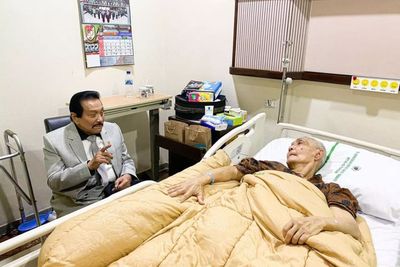 Wapres ke-6 RI Try Sutrisno Dirawat di RSPAD, Sejumlah Tokoh Menjenguk