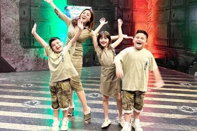 Jonathan Frizzy Rayakan Natal sama Ririn Dwi Ariyanti, Dhena Devanka: Kita Senyumin Aja