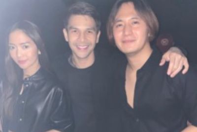 Jonathan Frizzy Pamer Rayakan Natal bareng Ririn Dwi Ariyanti, Isu Selingkuh Terbukti?