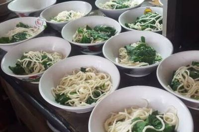 3 Warung Mie Ayam Enak Tapi di Luar Nalar, Salah Satunya Disebut Pakai Pesugihan Pocong!