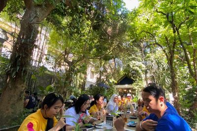 Tugu Lor: Tempat Berburu Kuliner Yogya yang Asyik, Menu Andalannya Kopi