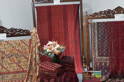 Bangga! Batik Bercorak Piala Dunia Mejeng di Qatar, Keindahannya Mendunia