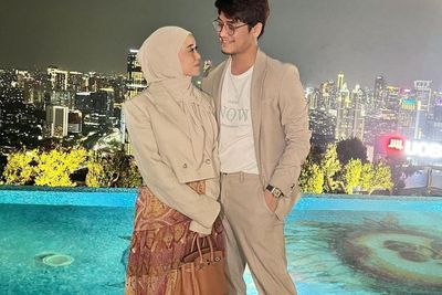 Ekspresi Lesti Dihadiahi Rizky Billar Villa Mewah Disorot: Siapa yang Bayar Cicilannya?