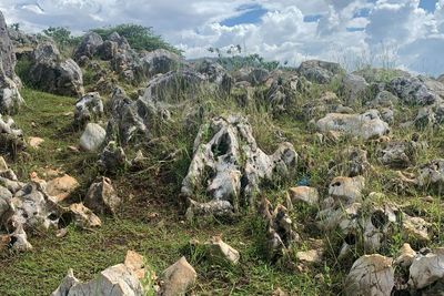 Stone Garden Citatah, Taman Bebatuan Purba yang Muncul Secara Alami di Bandung