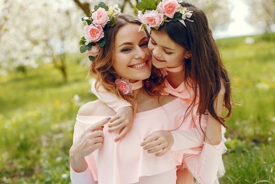 Selamat Hari Ibu Menggema di Twitter, Netizen Ungkap Kalimat Cinta untuk Ibu
