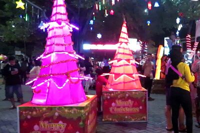 Sepanjang Jalan Dihiasi Pohon Natal, Bukti Nyata Kota Solo Semakin Toleran