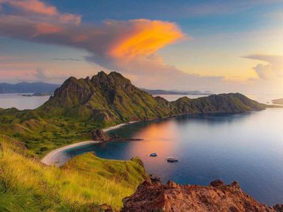 Tiket Rp3,75 Juta ke Komodo Batal, Intip Yuk Aktivitas Seru yang Bisa Dilakukan di Sana!