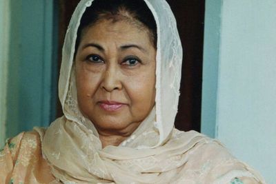 Biodata dan Perjalanan Karier Aminah Cendrakasih Mak Nyak Si Doel Anak Sekolahan