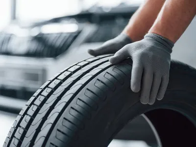 4 Manfaat Angin Nitrogen pada Ban Mobil, Bisa Mengurangi Risiko Pecah Ban!