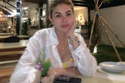 Gak Bisa Dijenguk Keluarga, Nikita Mirzani Fokus Obati Sakit Pengeroposan Tulang