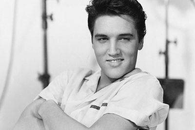 Lirik Lagu Blue Christmas dari Elvis Presley, Rekomendasi untuk Merayakan Hari Natal