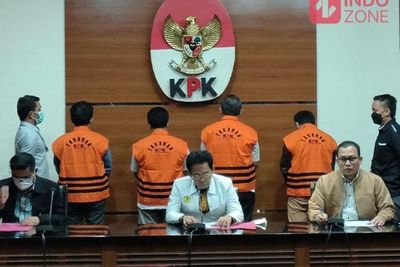 KPK Buka Kemungkinan Periksa Gubernur Jatim Khofifah dan Wagub Emil Dardak, Jadi Saksi?