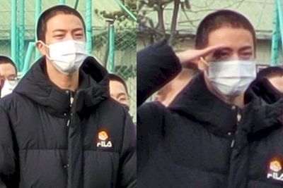 Foto Pertama Jin BTS saat Wajib Militer, Senyum dengan Pakaian Tentaranya