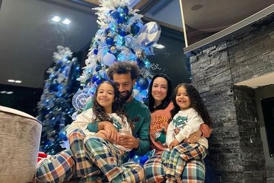 Mohamed Salah dan Keluarga Rayakan Natal Lagi, Berujung Panen Hujatan Netizen