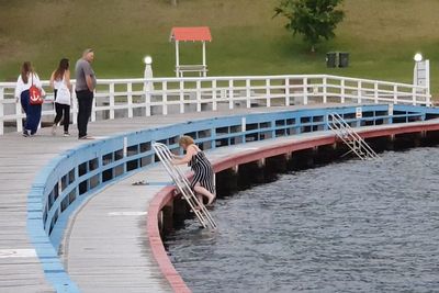 Berenang di Kolam Renang Raksasa di Australia, Mepet Lautan Lepas Viewnya Gokil Banget!