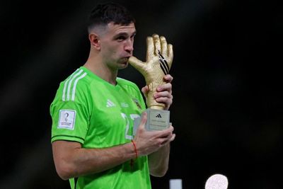 Gara-gara Ledek Mbappe saat Perayaan Juara Dunia Argentina, Martinez Dipecat Aston Villa?