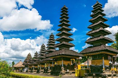 5 Kota Ini Bisa Jadi Tujuan Liburan Tahun Baru Kamu, Dijamin Asyik dan Menyenangkan!