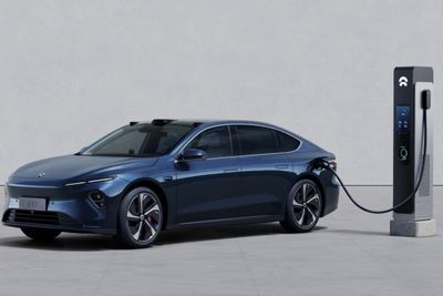 NIO Hadirkan Pengisi Daya 500kW, Bisa Isi EV 80 Persen dalam 12 Menit!