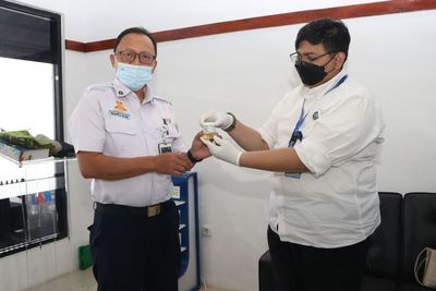 Bebas Narkoba, Pegawai KAI Siap Berikan Pelayanan Prima
