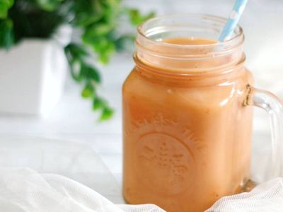 Resep dan Cara Membuat Thai Tea Original, Bahannya Mudah!