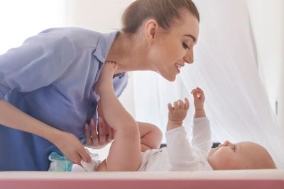 Tips Memilih Diapers Agar Bayi Terhindar Ruam Popok