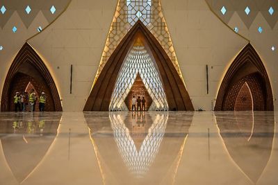 6 Fakta Unik Masjid Al Jabbar Bandung, Menelan Dana Triliunan hingga Menara Asmaul Husna