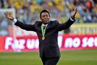 Biodata dan Profil Pele sang Raja Sepak Bola Brasil Tutup Usia