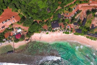 Hidden Gem Aceh Punya, Pantai Momo Jadi Surga Tersembunyi yang Wajib Kamu Kunjungi!