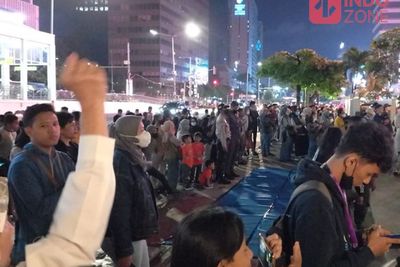 Jelang Pergantian Tahun Baru 2023, Masyarakat Mulai Padati Sarinah