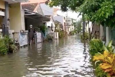 Banjir Rendam Semarang di Penghujung 2022, Warga Gagal Tahun Baruan