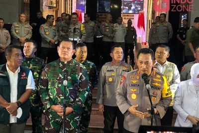 Pantau Keamanan Malam Tahun Baru di Seluruh Indonesia, Kapolri: Semua Terkendali!