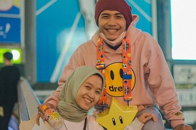Rayakan Tahun Baru  2023 di Rumah Sakit bareng Bintang Emon, Alca Octaviani: Super Happy!