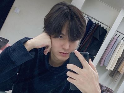 Rayakan Tahun Baru 2023, Lee Min Ho Pucat Terbaring di Rumah Sakit