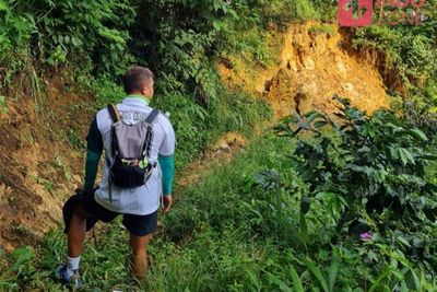 Resolusi Lebih Sehat 2023, Coba Jajal Trekking di Gunung Pancar, Dijamin Seru!