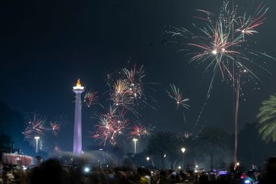 Perayaan Malam Tahun Baru di Jakarta Hasilkan 74 Ton Sampah, Terbilang Banyak?