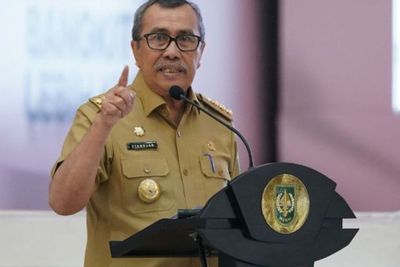 Gubernur Riau Pastikan ASN yang Terbukti LGBT akan Kena Sanksi!