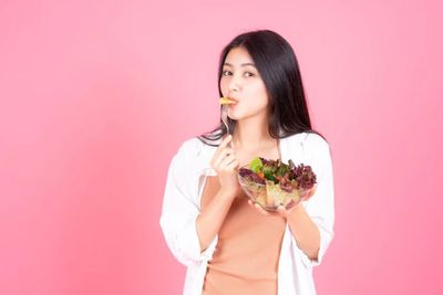 Pilihan Camilan Kaya Protein di Tahun Baru 2023, Biar Ngunyahnya Gak Ngerasa Berdosa Amat