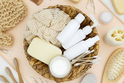 Girls, Begini Cara Mengetahui Produk Makeup yang Sudah Kedaluwarsa