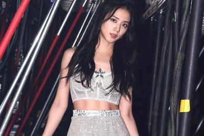 Agensi Konfirmasi Jisoo Blackpink Bakal Debut Solo Tahun Ini, Sooya Full Senyum!