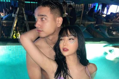 Lucinta Luna Pakai Bikini Pamer Pose Mesra Sama Fadly Faisal, Netizen: Mata Ternodai!