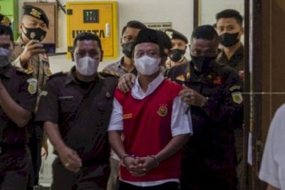 Kasasi Ditolak MA, Herry Wirawan Pemerkosa 13 Santri Tetap Dihukum Mati!