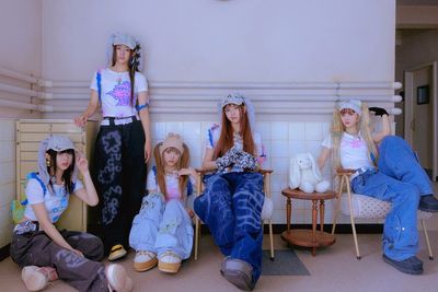 Baru Dirilis, MV OMG dari NewJeans Terkena Masalah karena Kredit yang Kurang