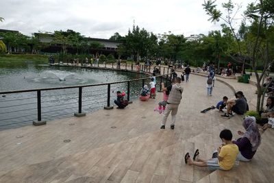 Wow! Ada Air Mancur Menari di Kiara Artha Park Bandung, Mirip Kampung Korea